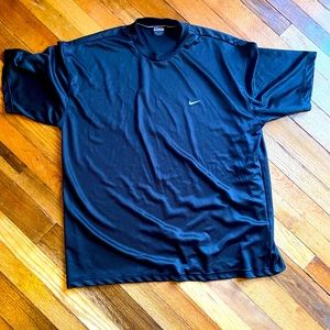 NIKE SPORTS SHIRT